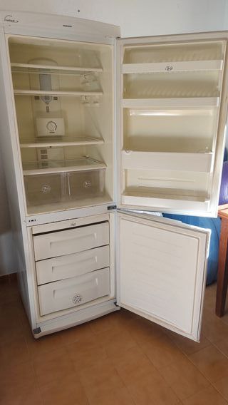 Nevera Daewoo ERF-361MM No Frost