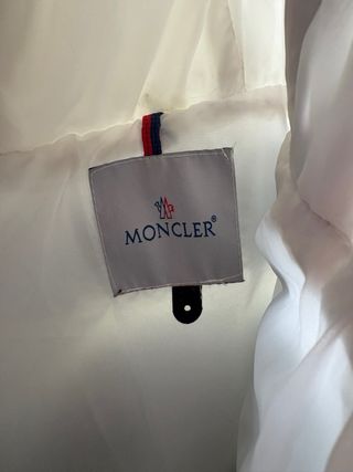 Giubbino Moncler uomo con cappuccio bianco