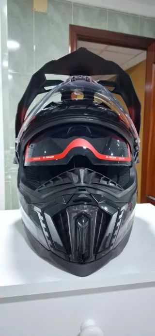 Casco LS2 Explorer Carbon Negro
