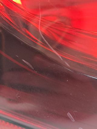 PILOTO TRASERO DERECHO TOYOTA YARIS (3)