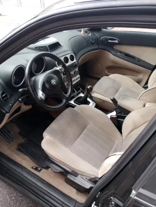 Alfa Romeo 156 2004