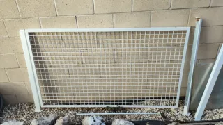 Rejas blancas de hierro 3 tramos con 2 puertas