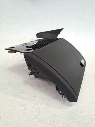 GUANTERA AUDI Q5 (8RB)