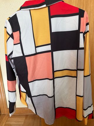Camisa mujer manga larga geométrica
