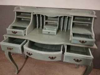 Secreter de madera maciza