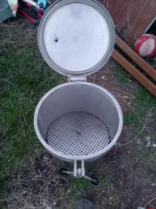 Olla grande de presión