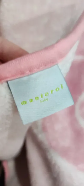 Manta cuna niña osito. Marca manterol