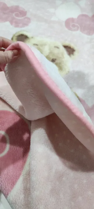 Manta cuna niña osito. Marca manterol