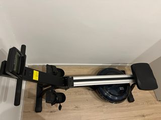 Máquina de remo de agua Capital Sports