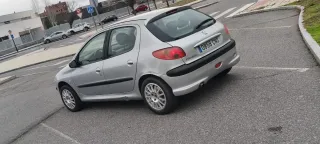 Peugeot 206 2003