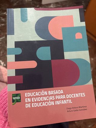 Educación basada en evidencias para docentes de...