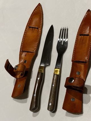 Juego de Cubiertos con Funda Individual Cuero x4