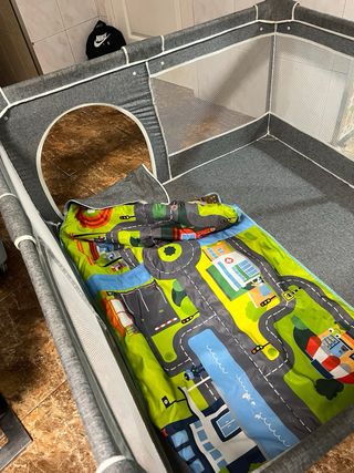 Parque infantil bebé