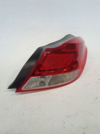 PILOTO TRASERO DERECHO OPEL INSIGNIA BERLINA (2)