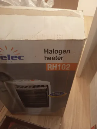Calefactor Halógeno RH102 marca comelec
