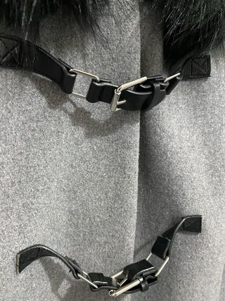 Abrigo gris Stradivarius talla S