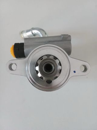 Bomba Dirección Toyota Hilux