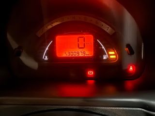 Critroen c3  1.4 diesel  2005