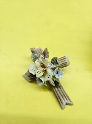 Fiori in porcellana decorativi