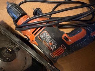 Sierra Circular y Taladro Black+Decker