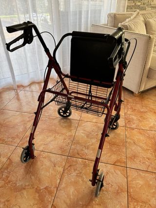 Andador para personas mayores