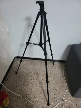 Trípode Bosch BT 150