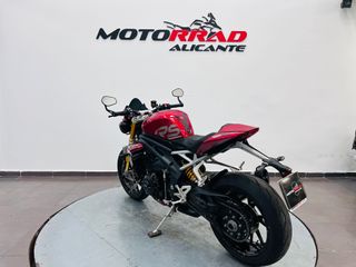 Triumph Speed Triple 1200 RS