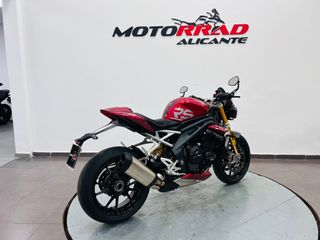 Triumph Speed Triple 1200 RS