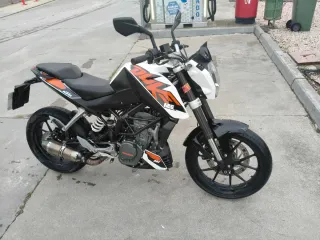 KTM Duke 125
