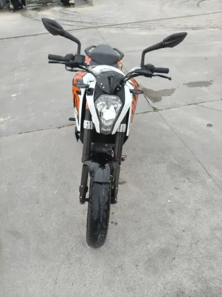 KTM Duke 125