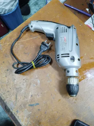 Taladro Percutor Eléctrico