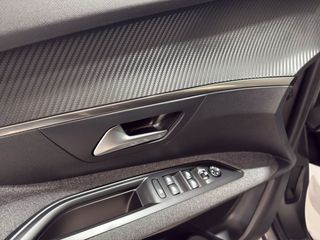 Peugeot 3008 Active 1.5 HDI 130 c.v