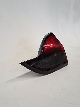 PILOTO TRASERO DERECHO INTERIOR OPEL ZAFIRA (C)