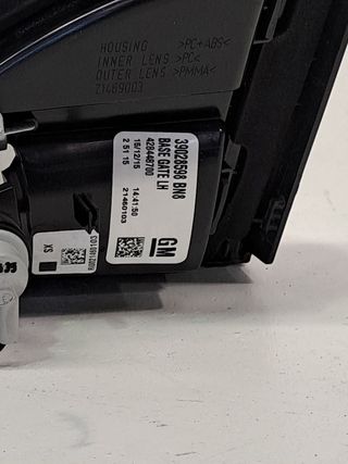 PILOTO TRASERO IZQUIERDO INTERIOR OPEL ZAFIRA (C)