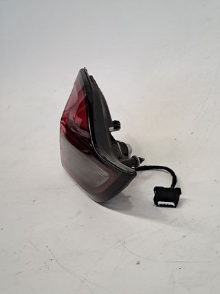 PILOTO TRASERO IZQUIERDO INTERIOR OPEL ZAFIRA (C)