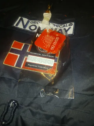 Cazadora Geographical Norway Negra Talla M