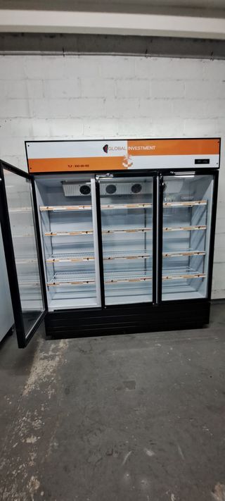 Nevera Expositora Bebidas 3 Puertas