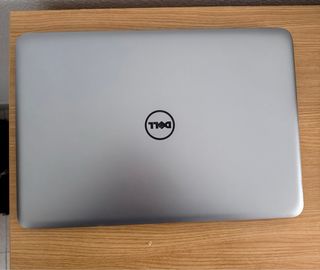 Portátil Dell Táctil 17’’ pulgadas i7 500GB SSD