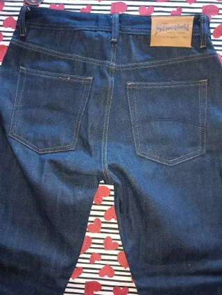 The Stronghold Jeans W30/L30 Relaxed Tapered