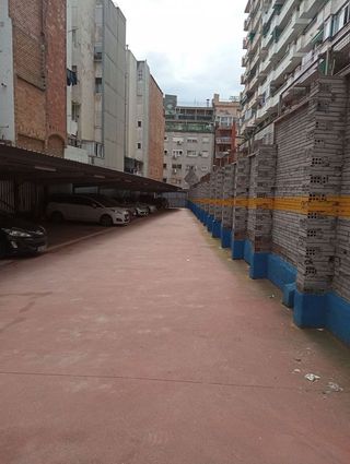 Garaje en venta en La Florida en Hospitalet de Llobregat, L´