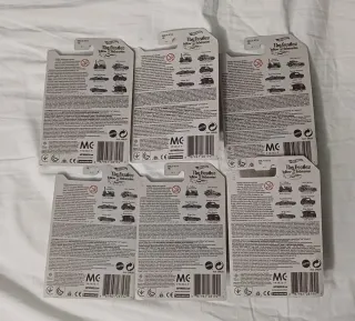 Hot Wheels The Beatles Yellow Submarine Set Comple