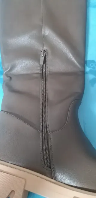 Stivali alti marroni Tg. 40