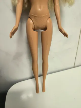 Barbie bionda in versione bambola