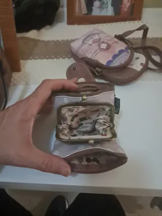 Bolso monedero estampado niña