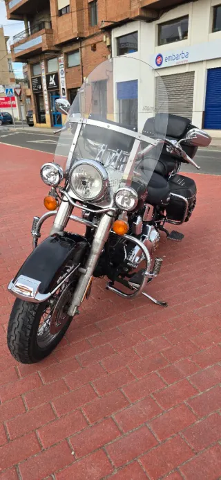 Harley Davidson Heritage Softail
