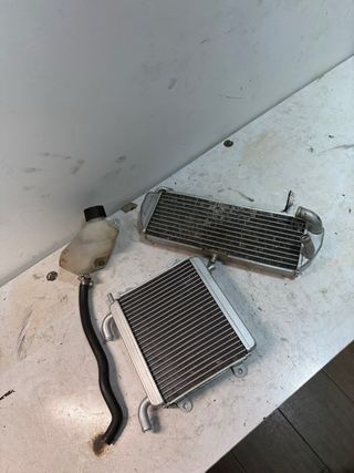 Radiador Yamaha Aerox y Jog