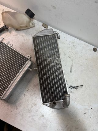 Radiador Yamaha Aerox y Jog