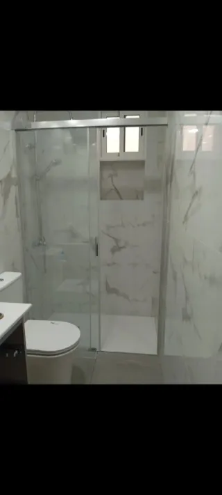 Reformas y Servicio de Manitas