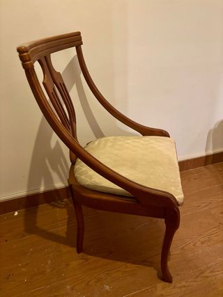 Juego de 4 sillas de madera antiguas GIRONA CIUDAD