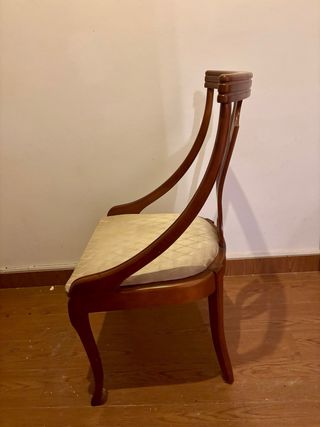 Juego de 4 sillas de madera antiguas GIRONA CIUDAD